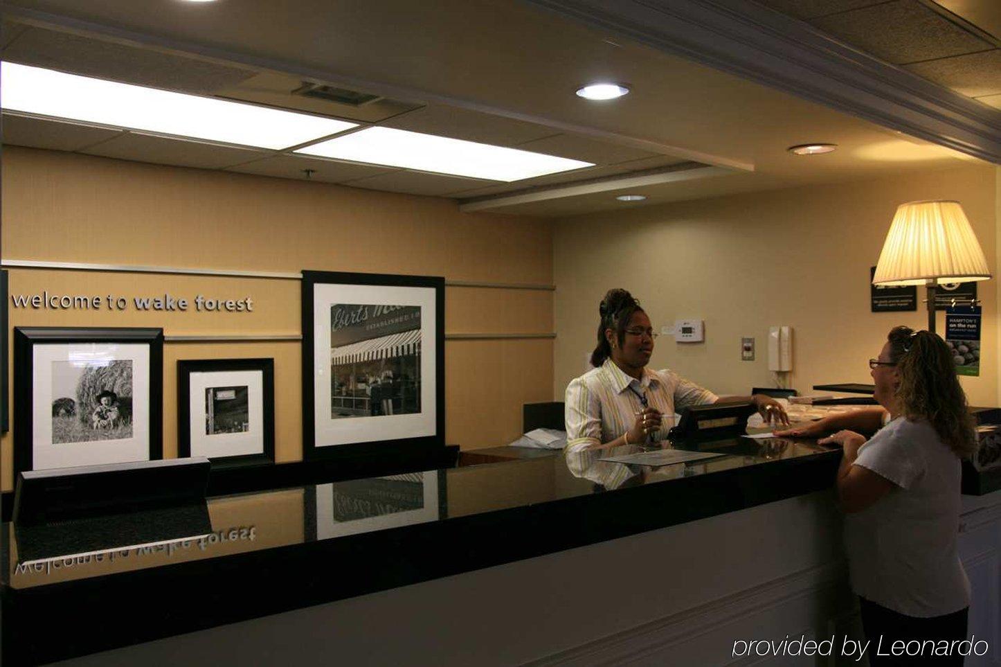 Hampton Inn Raleigh/Town Of Wake Forest Interiør bilde