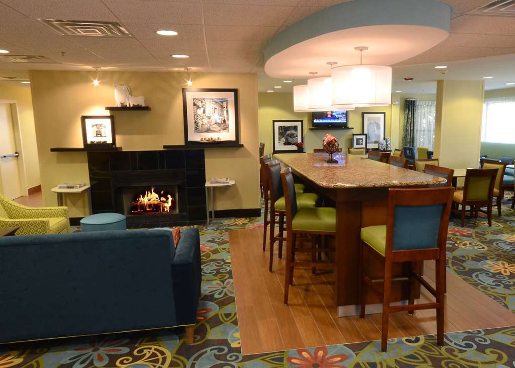 Hampton Inn Raleigh/Town Of Wake Forest Interiør bilde